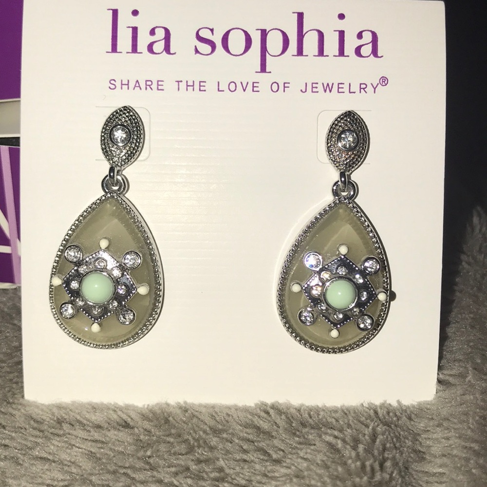 Lia Sophia teardrop earrings - Picture 2 of 5